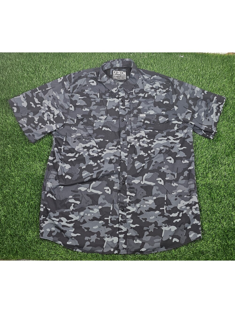 Dixxon Camouflage Short Sleeve Button-Up Shirt Size XL